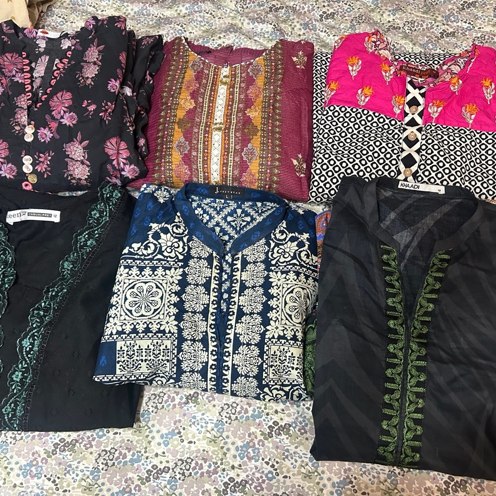 Chic Black and Green Embroidered Midi Dress